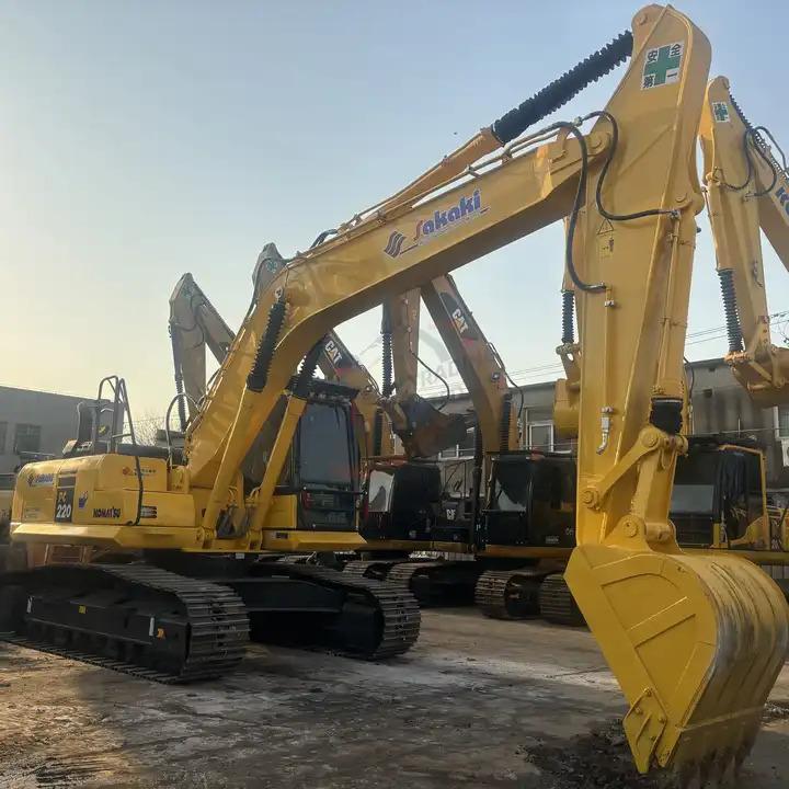 Crawler excavator 90% New Used Komatus excavator Pc220-8mo PC200-8 in good condition for sale 90% New Used Komatus excavator Pc220-8mo PC200-8 in good condition for sale- Photo 2