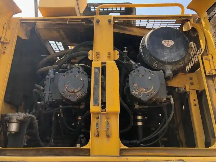 Excavator Good Condition Used Komastu PC400 PC450 PC200 PC700 Excavator Komatsu PC200 Good Condition Used Komastu PC400 PC450 PC200 PC700 Excavator Komatsu PC200- Photo 4