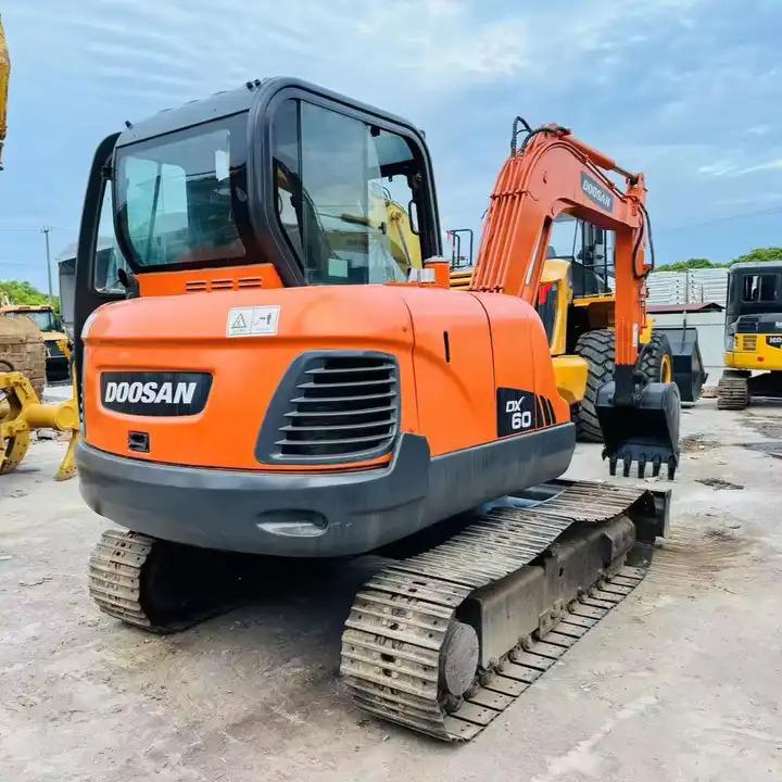 Crawler excavator Nice Performance 6t Small Used Excavator,Original Korea Doosan Used Excavators Doosan Dx60 For Sale In Shanghai Nice Performance 6t Small Used Excavator,Original Korea Doosan Used Excavators Doosan Dx60 For Sale In Shanghai- Photo 2