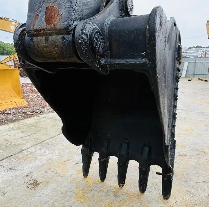 Crawler excavator Caterpillar Used Excavator 320b,320bl,320 For Popular Sale To Africa In Shanghai Caterpillar Used Excavator 320b,320bl,320 For Popular Sale To Africa In Shanghai- Photo 5