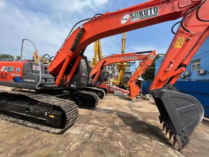 Crawler excavator Used Hitachi ZX200 crawler Excavator, Japan Made used Hitachi ZX200 large Excavator in good condition Used Hitachi ZX200 crawler Excavator, Japan Made used Hitachi ZX200 large Excavator in good condition- Photo 5