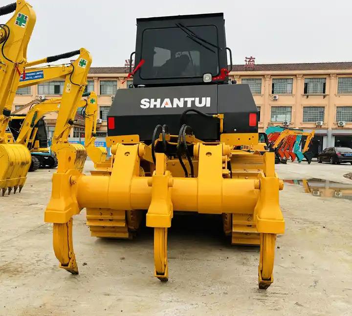 Bulldozer Slightly Used Crawler Bulldozer Shantui Sd22 China Top Brand Track Type Tractor With Rippers,Winch In Shanghai Slightly Used Crawler Bulldozer Shantui Sd22 China Top Brand Track Type Tractor With Rippers,Winch In Shanghai- Photo 5