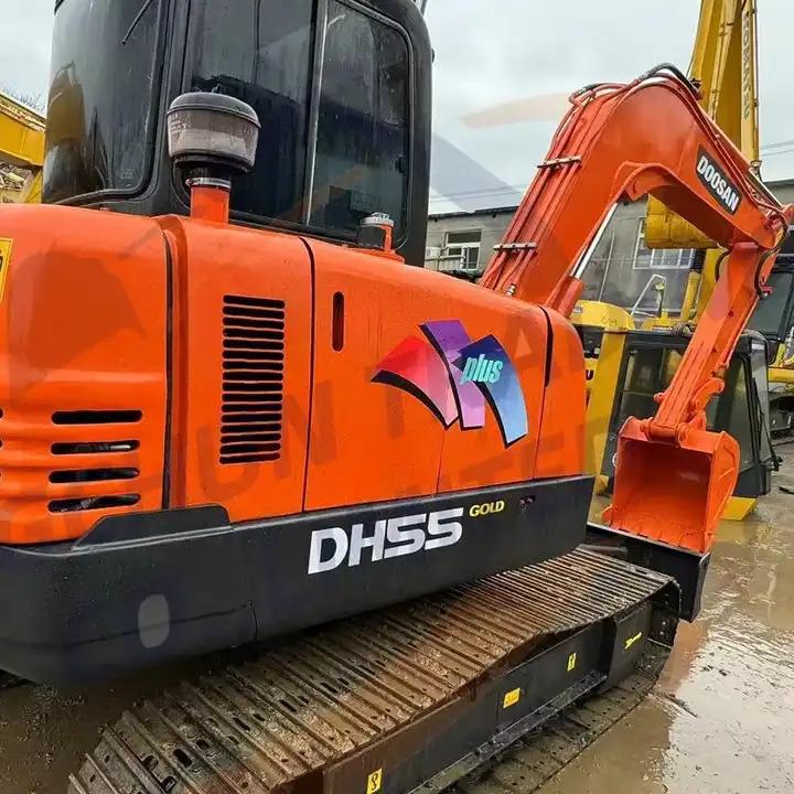 Excavator Mini 5ton Used Excavator Doosan DH55 with nice condition Korea low working hour multifunction crawler excavator Doosan DH55 Mini 5ton Used Excavator Doosan DH55 with nice condition Korea low working hour multifunction crawler excavator Doosan DH55- Photo 2