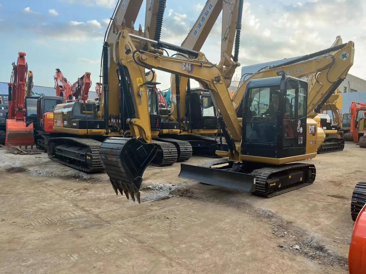 Crawler excavator Used construction machine 305.5E2 CAT excavator mini 5 tons excavator in good condition on sale Used construction machine 305.5E2 CAT excavator mini 5 tons excavator in good condition on sale- Photo 2