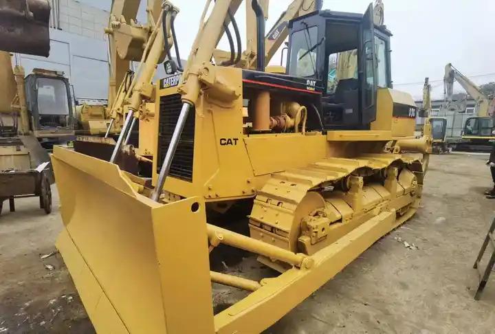 Bulldozer Used Bulldozers CATD6G with high quality and low price in Low Working Hour on sale Used Bulldozers CATD6G with high quality and low price in Low Working Hour on sale- Photo 4