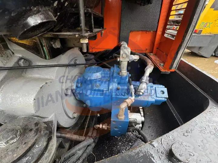 Excavator Original South Korea Doosan DH55 Excavator Doosan Excavator In Low Price Used Doosan Excavator For Hot Sale Original South Korea Doosan DH55 Excavator Doosan Excavator In Low Price Used Doosan Excavator For Hot Sale- Photo 5