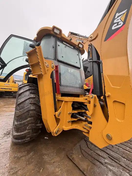 Backhoe loader Used caterpillar backhoe loader CAT 420F2 in good condition for sale Used caterpillar backhoe loader CAT 420F2 in good condition for sale- Photo 4