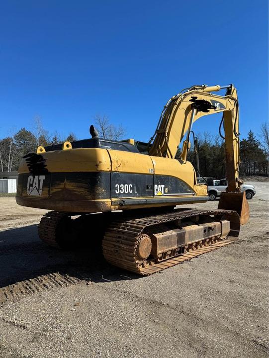 Crawler excavator High Quality Good Condition Construction Business Powerful Cat 330C Excavator in Shanghai High Quality Good Condition Construction Business Powerful Cat 330C Excavator in Shanghai- Photo 3