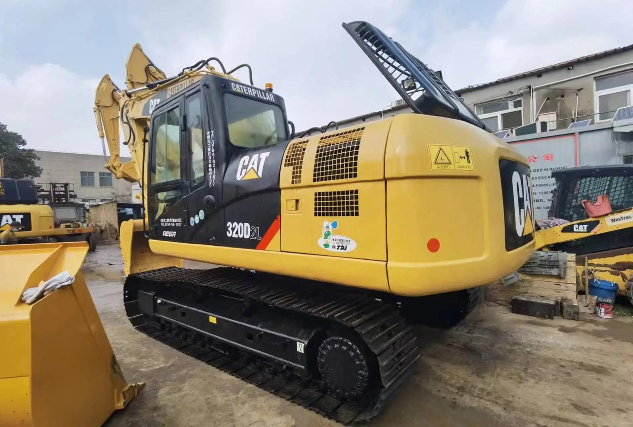 Crawler excavator 85% new cat 320d track excavator price imported from japan excavators 85% new cat 320d track excavator price imported from japan excavators- Photo 4