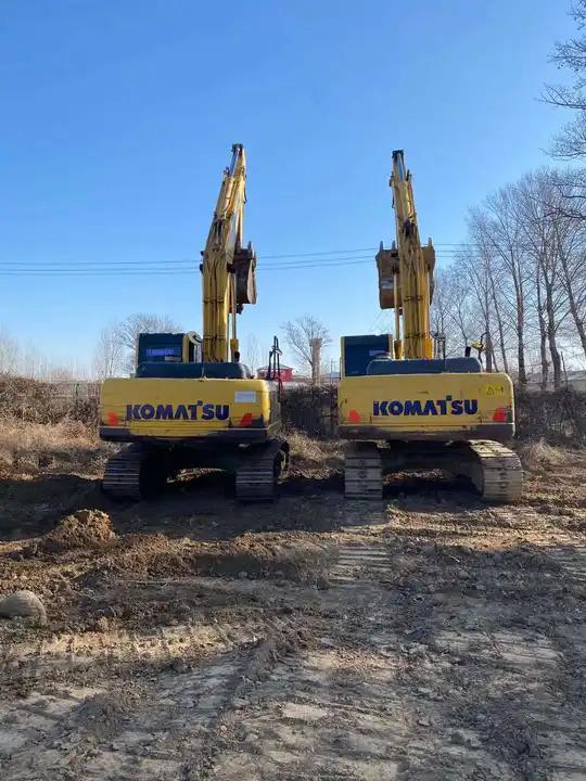 Excavator Original Japan Used Komatsu PC200-8 Crawler Excavator Komatsu PC200 PC220 PC120 6 PC130 PC400 Secondhand Excavator Original Japan Used Komatsu PC200-8 Crawler Excavator Komatsu PC200 PC220 PC120 6 PC130 PC400 Secondhand Excavator- Photo 3