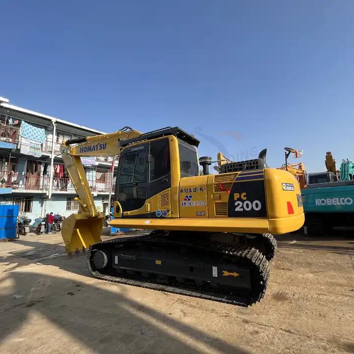 Crawler excavator 20t Used Excavator Komatsu Pc200-8 Made In 2020 - 2021 Year Original Japan In Shanghai 20t Used Excavator Komatsu Pc200-8 Made In 2020 - 2021 Year Original Japan In Shanghai- Photo 2