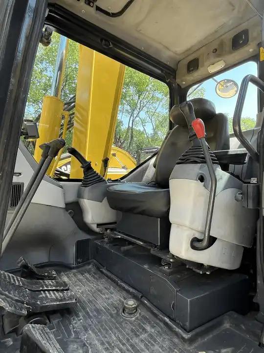 Excavator Used Komatsu PC 78 with Good Condition in Shanghai Used Komatsu PC 78 with Good Condition in Shanghai- Photo 2