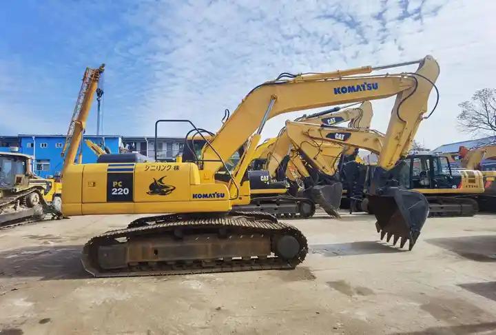 Гусеничный экскаватор High Performance Japanese Made Digging Machine Used Komatsu Pc220-7 Crawler Excavator With Powerful Engine In Shanghai High Performance Japanese Made Digging Machine Used Komatsu Pc220-7 Crawler Excavator With Powerful Engine In Shanghai- Photo 5