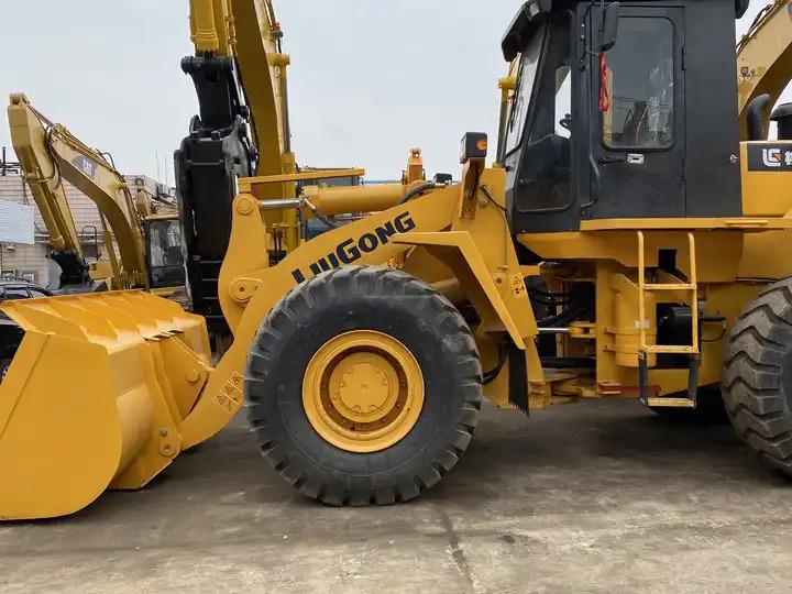 Wheel loader Second hand LiuGong wheel loader LG856 ,good condition chinese loader 856 wheel loader ,Liu gong Wheel Loader 856 Earth-moving Second hand LiuGong wheel loader LG856 ,good condition chinese loader 856 wheel loader ,Liu gong Wheel Loader 856 Earth-moving- Photo 2