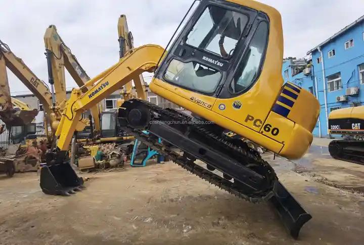 Crawler excavator Second hand Komatsu PC60-7 excavator in good condition for sale Second hand Komatsu PC60-7 excavator in good condition for sale- Photo 2