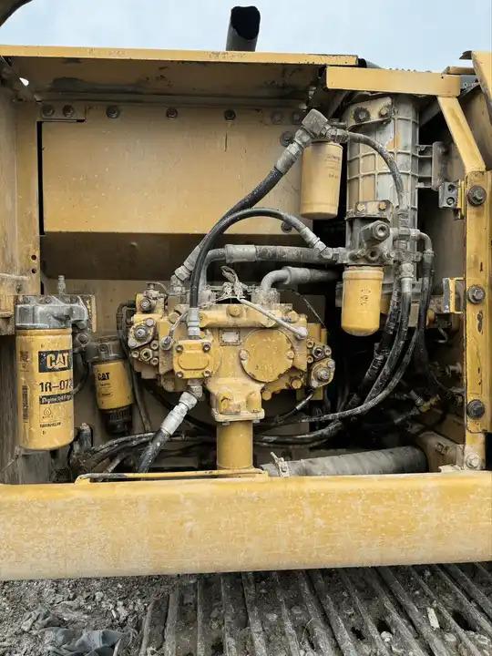 Excavator Secondhand Cat Caterpillar 320D Excavating Machine Cat 312D 315D 320D 330D 315D 336D For Sale With Best Price in Shanghai Secondhand Cat Caterpillar 320D Excavating Machine Cat 312D 315D 320D 330D 315D 336D For Sale With Best Price in Shanghai- Photo 6