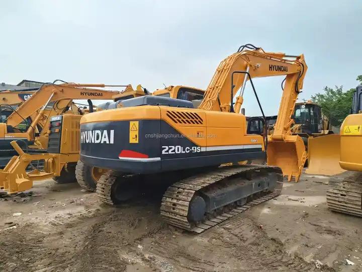 Crawler excavator Hot Selling Second Hand Hyundai 220 220lc 220lc-9 220lc-9s Excellent Condition Original Korea Made Used Hyundai Excavator Hot Selling Second Hand Hyundai 220 220lc 220lc-9 220lc-9s Excellent Condition Original Korea Made Used Hyundai Excavator- Photo 2