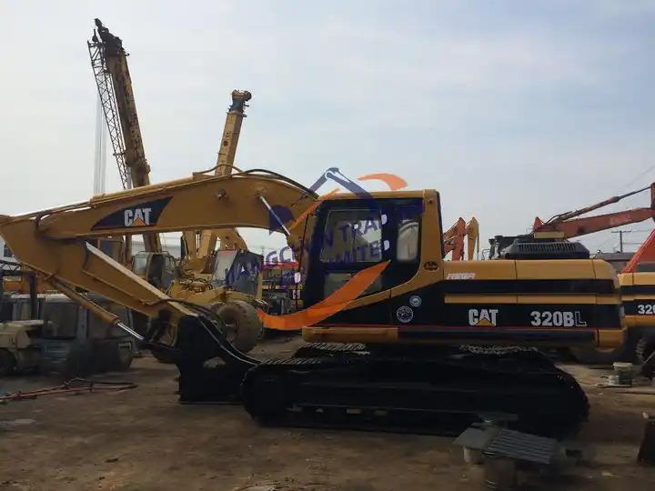 Crawler excavator Low running hours for Used 320BL Hydraulic Crawler Excavator in good condition Suitable For Construction/ Agriculture Digging Low running hours for Used 320BL Hydraulic Crawler Excavator in good condition Suitable For Construction/ Agriculture Digging- Photo 2