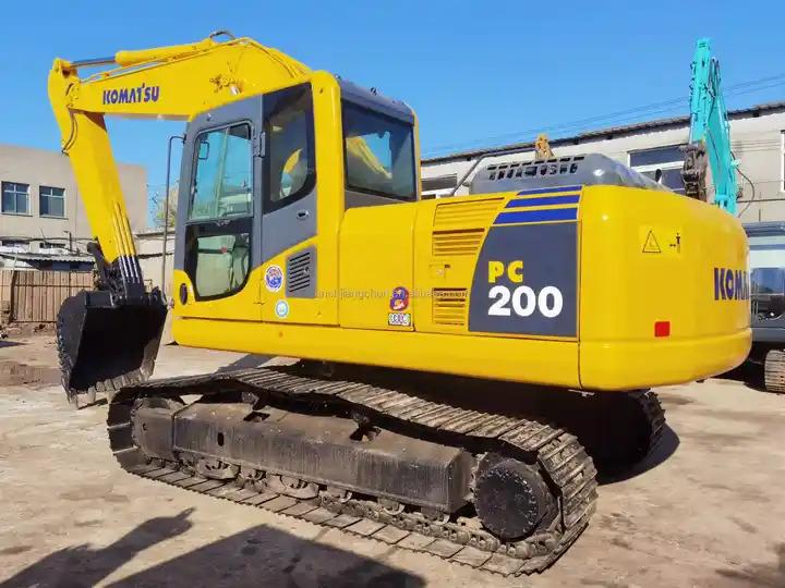 Crawler excavator Original painting used komatsu pc 200-8 pc 220-8 Japan used Komatsu PC200 20ton tracked digger price Original painting used komatsu pc 200-8 pc 220-8 Japan used Komatsu PC200 20ton tracked digger price- Photo 2