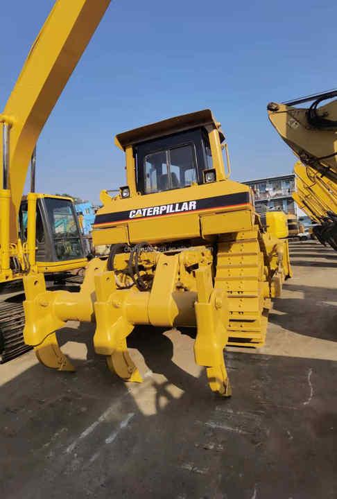 Bulldozer Used Cat Caterpillar D7r Bulldozer Japan Original Cheap Price Small Crawler Bulldozer D7r with good condition on Sale Used Cat Caterpillar D7r Bulldozer Japan Original Cheap Price Small Crawler Bulldozer D7r with good condition on Sale- Photo 5