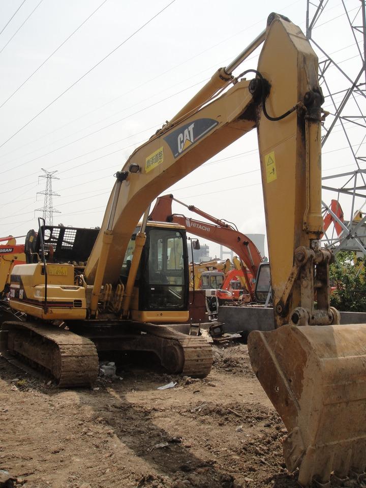 Crawler excavator cat 320b in stock on sale with hydraulic lines cat 320b in stock on sale with hydraulic lines- Photo 9