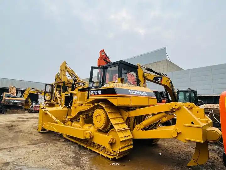 Bulldozer used bulldozer original from Japan CAT D7G second hand bulldozer CAT D7G in stock for sale used bulldozer original from Japan CAT D7G second hand bulldozer CAT D7G in stock for sale- Photo 3