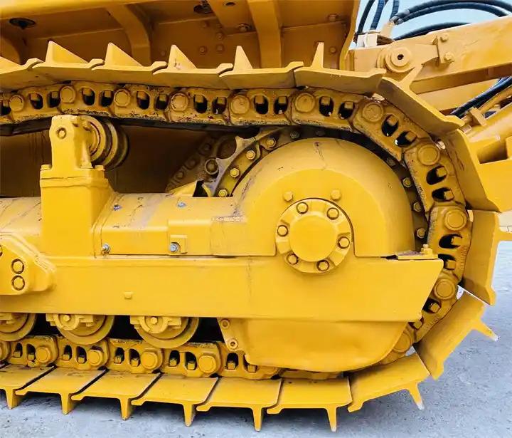 Bulldozer Good Price Shantui Bulldozer Sd22 Sd32 Sd16 With Rippers Secondhand Dozer Machine China Brand In Shanghai Good Price Shantui Bulldozer Sd22 Sd32 Sd16 With Rippers Secondhand Dozer Machine China Brand In Shanghai- Photo 4