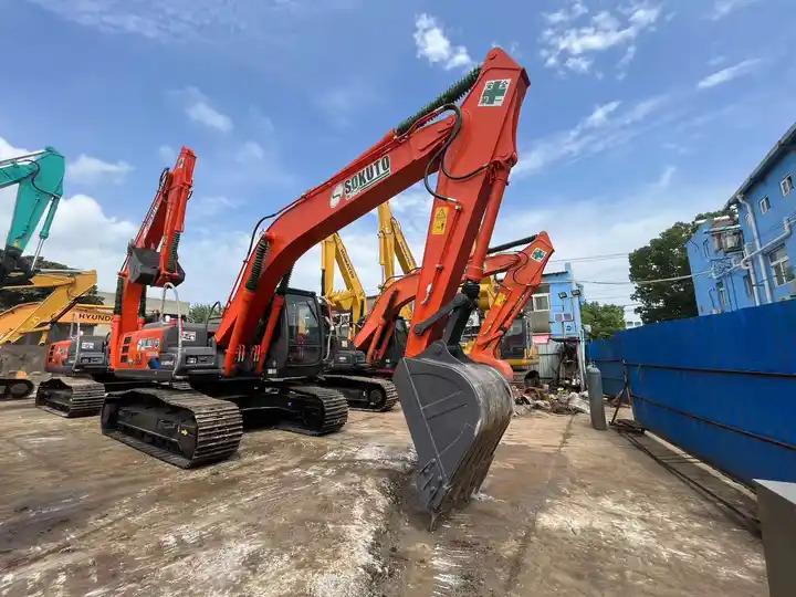 Crawler excavator Low Working Hour Hitachi zx120 cheap used excavator Japan Made Hitachi zx200 20 ton Excavator Low Working Hour Hitachi zx120 cheap used excavator Japan Made Hitachi zx200 20 ton Excavator- Photo 3