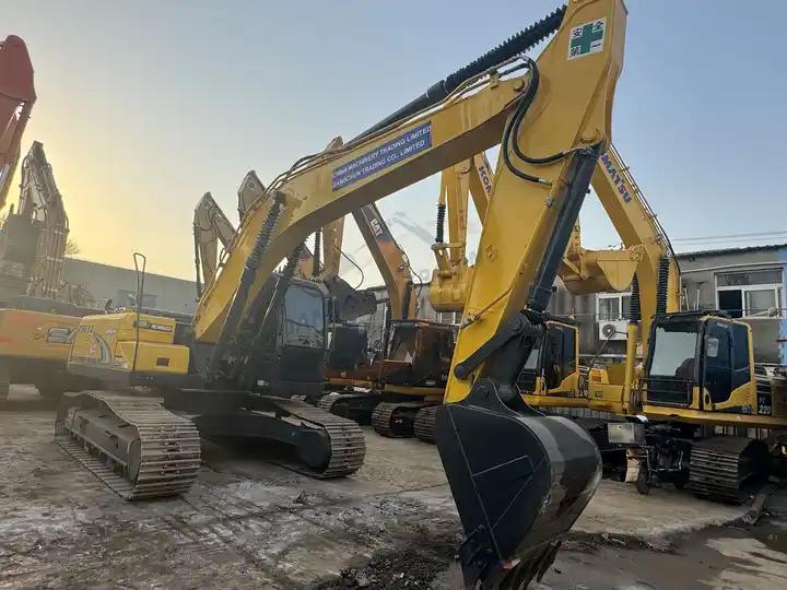 Crawler excavator Well-maintained Made In Japan Less Hour Medium 20 Ton Digger Machine Used Kobelco Sk200-8 Excavator For Sale Well-maintained Made In Japan Less Hour Medium 20 Ton Digger Machine Used Kobelco Sk200-8 Excavator For Sale- Photo 7