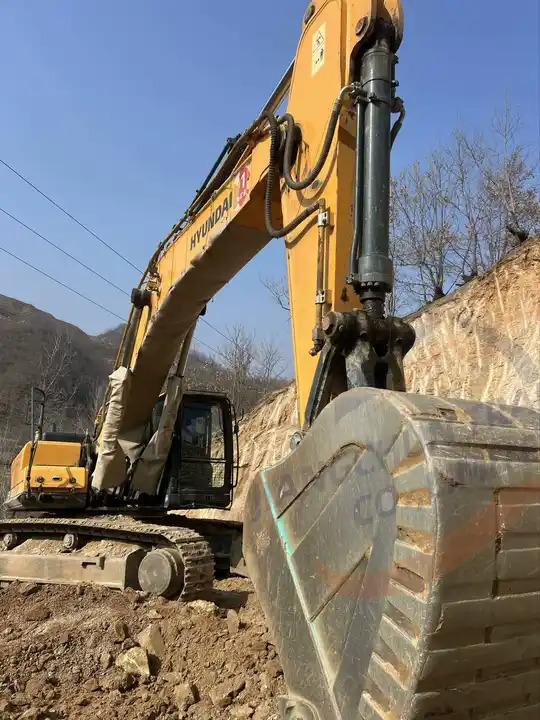 Crawler excavator High Quality Construction Machinery Hyundai 520vs Crawler Digital 520 Used Excavators For Hyundai High Quality Construction Machinery Hyundai 520vs Crawler Digital 520 Used Excavators For Hyundai- Photo 5