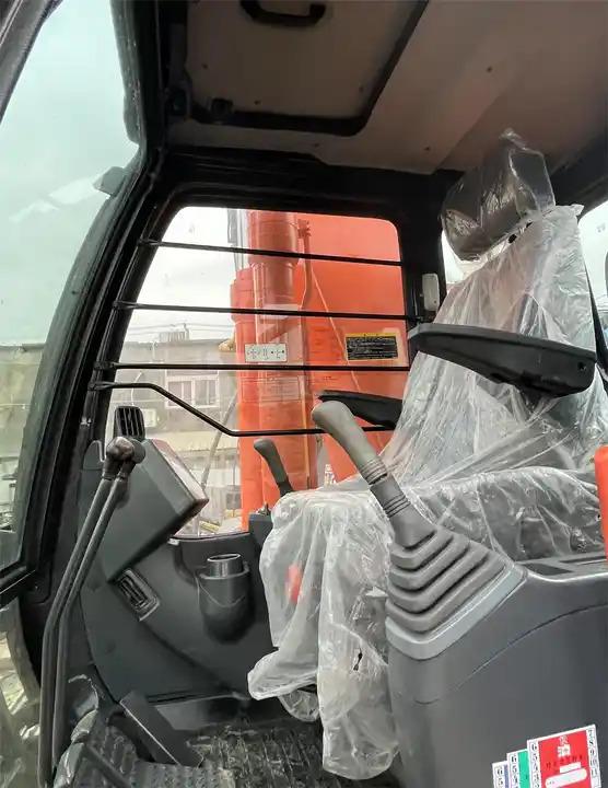 Crawler excavator Low Price Hitachi Zx200-3G Excavator Used Hitachi Zx210 Zx240 Crawler Hitachi 20ton Digger On Sale Low Price Hitachi Zx200-3G Excavator Used Hitachi Zx210 Zx240 Crawler Hitachi 20ton Digger On Sale- Photo 5