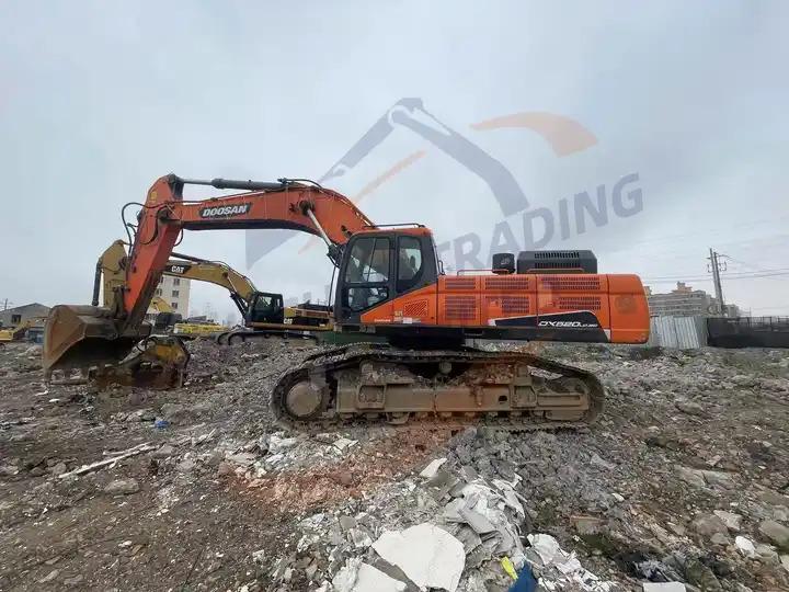 Crawler excavator Low running hours Used Doosan excavator DX520LC-9C in good condition for sale Low running hours Used Doosan excavator DX520LC-9C in good condition for sale- Photo 4