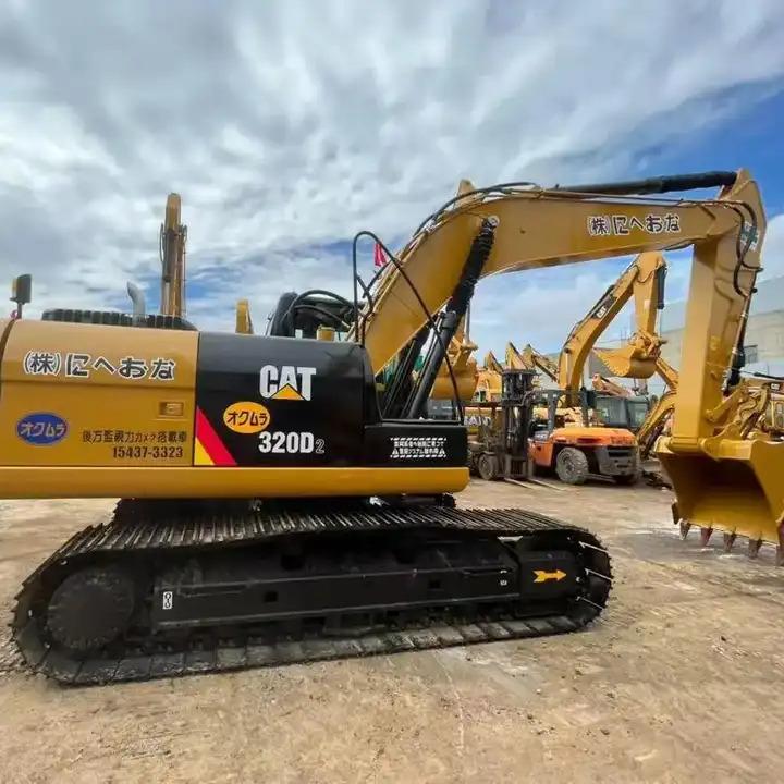 Excavator Used CAT 320 320B 320C Caterpillar Excavator with bucket Second hand Used CAT 320 320B 320C Caterpillar Excavator with bucket Second hand- Photo 2