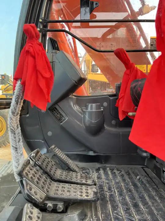 Crawler excavator Efficient Heavy Construction Equipment used hitachi zx120 excavator on sale Efficient Heavy Construction Equipment used hitachi zx120 excavator on sale- Photo 5