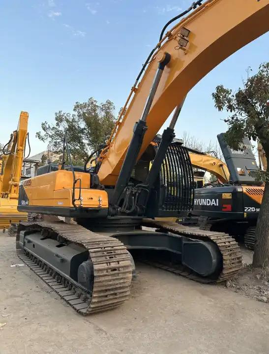 Excavator Hyundai Excavator 215 520 Large Hydraulic Crawler 52 Ton Used Hyundai 215 520 Digger R520lvs Hyundai Excavator 215 520 Large Hydraulic Crawler 52 Ton Used Hyundai 215 520 Digger R520lvs- Photo 3