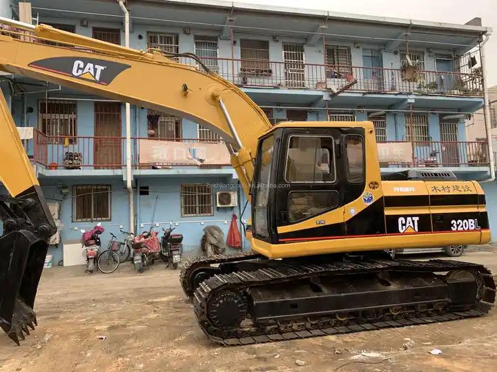 Crawler excavator used cat excavators 320b japan caterpillar excavator digger machine cat 320b excavator used cat excavators 320b japan caterpillar excavator digger machine cat 320b excavator- Photo 2