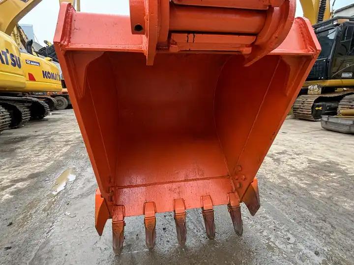 Гусеничный экскаватор 15ton Used Wheel Excavator Doosan Dh150w-7 Made In Korea For Sale With Original Good Running Condition In Shanghai 15ton Used Wheel Excavator Doosan Dh150w-7 Made In Korea For Sale With Original Good Running Condition In Shanghai- Photo 4