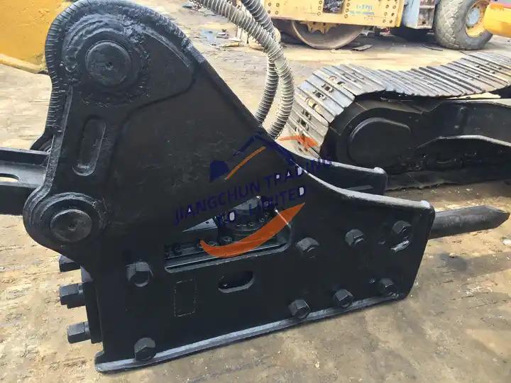 Crawler excavator Low running hours for Used 320BL Hydraulic Crawler Excavator in good condition Suitable For Construction/ Agriculture Digging Low running hours for Used 320BL Hydraulic Crawler Excavator in good condition Suitable For Construction/ Agriculture Digging- Photo 6