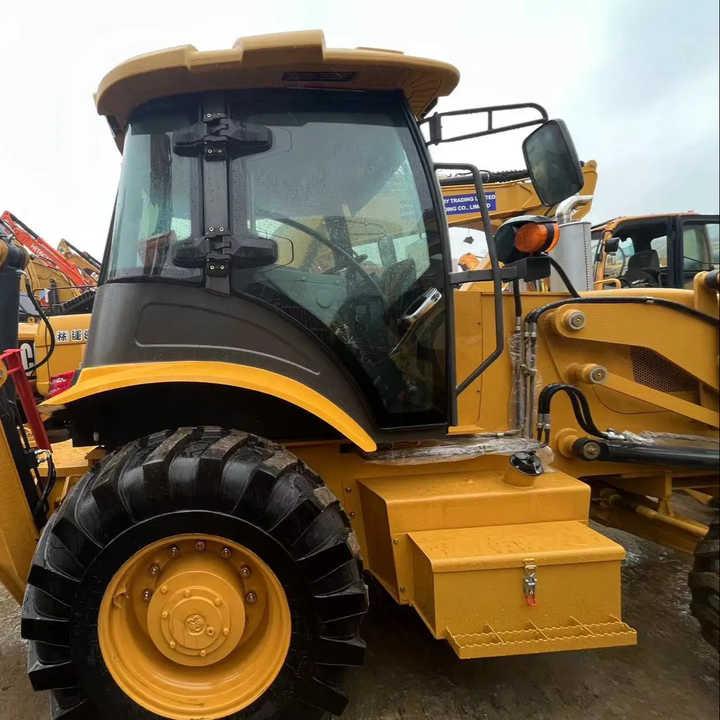 Backhoe loader Backhoe loader CAT 420F loader used cheap CAT 420F loader and digger in good running condition on sale Backhoe loader CAT 420F loader used cheap CAT 420F loader and digger in good running condition on sale- Photo 2