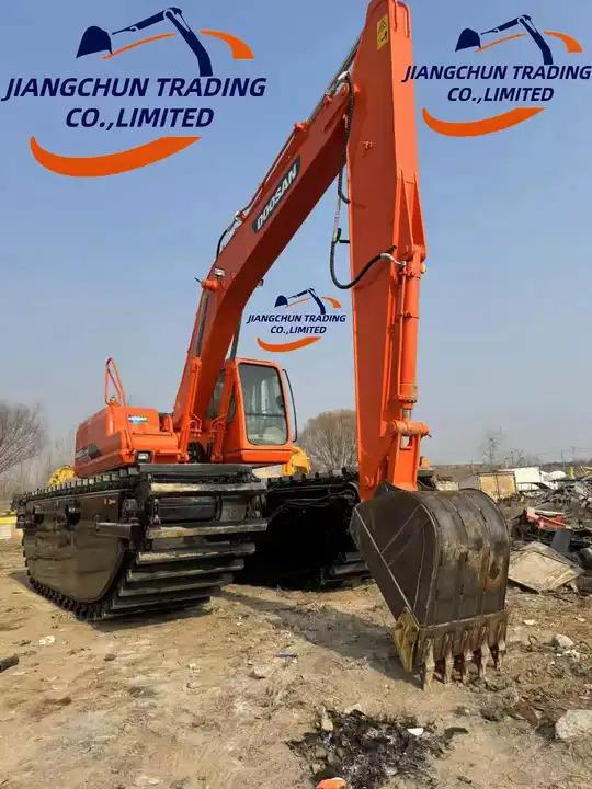 Excavator 2023 In good condition amphibious excavator wetland excavator boat digging bucket mountain DH220LC-7 for sale at a low price 2023 In good condition amphibious excavator wetland excavator boat digging bucket mountain DH220LC-7 for sale at a low price- Photo 2