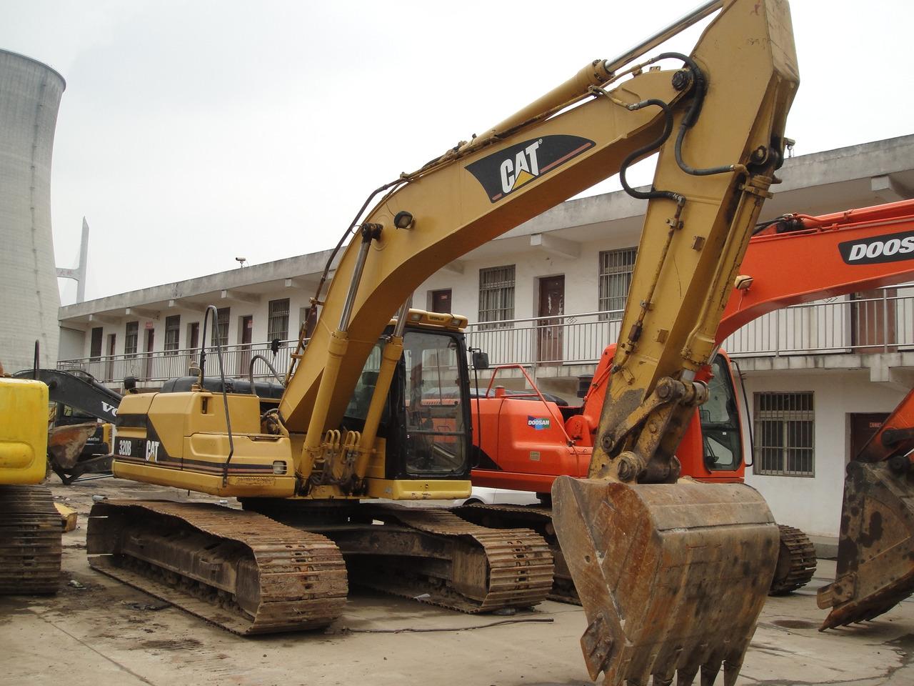 Crawler excavator xcavator cheap 1.0m³ excavator CAT 320B, E200B xcavator cheap 1.0m³ excavator CAT 320B, E200B- Photo 5