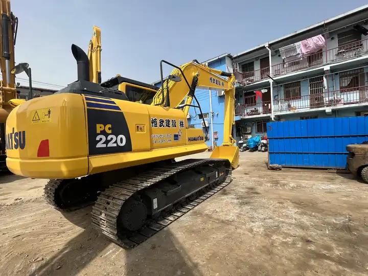 Crawler excavator Used komatsu pc 220-8 pc 200-8 crawler excavator/Japan Used Komatsu crawler excavator second hand excavator on sale Used komatsu pc 220-8 pc 200-8 crawler excavator/Japan Used Komatsu crawler excavator second hand excavator on sale- Photo 7