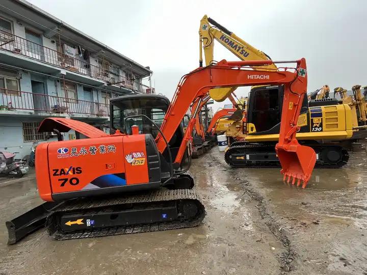 Crawler excavator Used Hitachi excavator ZX70 in good condition for sale Used Hitachi excavator ZX70 in good condition for sale- Photo 4