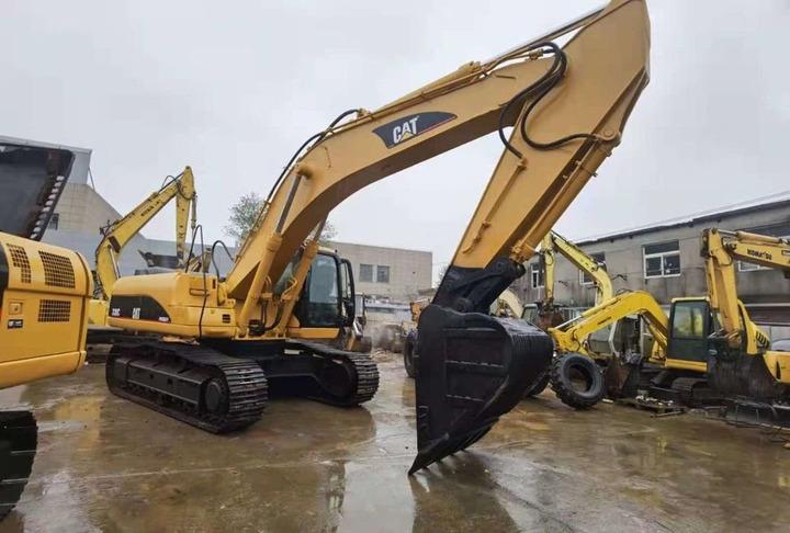 Crawler excavator High Quality Good Condition Construction Business Powerful Cat 330C Excavator in Shanghai China High Quality Good Condition Construction Business Powerful Cat 330C Excavator in Shanghai China- Photo 4