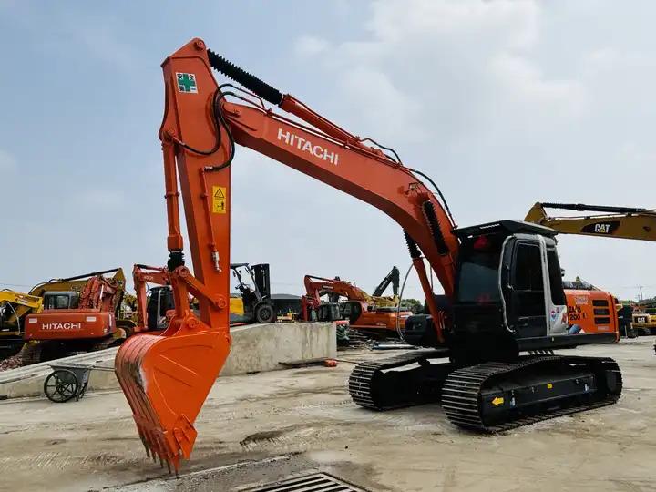 Crawler excavator Slightly Used 20 Ton Tracked Excavator Hitachi Zx200-3 With Isuzu Ai-4hk1x Diesel Engine In Shanghai Slightly Used 20 Ton Tracked Excavator Hitachi Zx200-3 With Isuzu Ai-4hk1x Diesel Engine In Shanghai- Photo 3