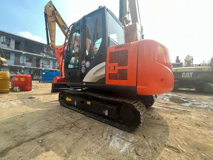 Crawler excavator Used Hitachi ZX70 crawler Excavator, Japan Made used Hitachi ZX70 Mini Excavator on sale Used Hitachi ZX70 crawler Excavator, Japan Made used Hitachi ZX70 Mini Excavator on sale- Photo 4