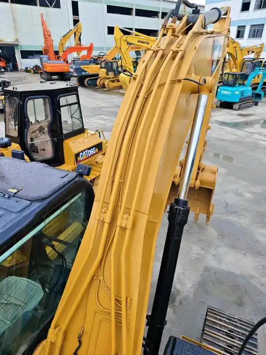 Excavator Used Cat Caterpillar 320D Excavating Machine Cat 312D 315D 320D 330D 315D 336D For Sale With Best Price in Shanghai Used Cat Caterpillar 320D Excavating Machine Cat 312D 315D 320D 330D 315D 336D For Sale With Best Price in Shanghai- Photo 2