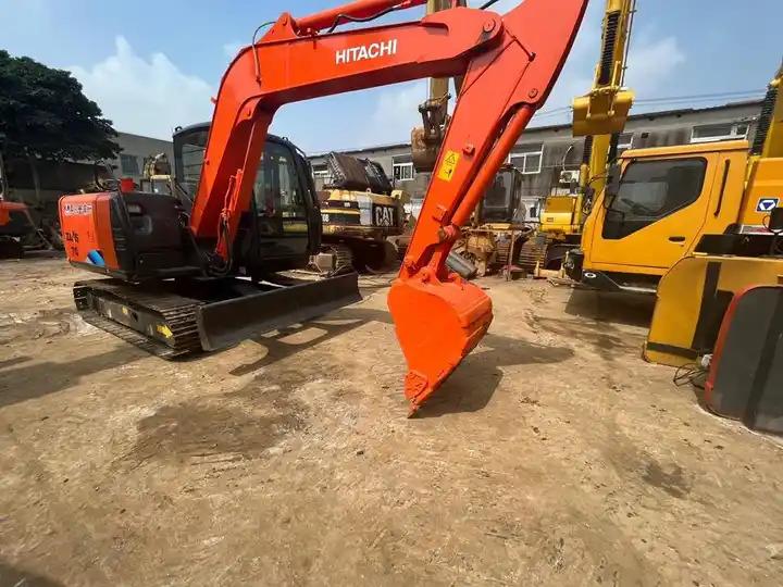 Crawler excavator Used Hitachi ZX70 crawler Excavator, Japan Made used Hitachi ZX70 Mini Excavator in good condition on sale Used Hitachi ZX70 crawler Excavator, Japan Made used Hitachi ZX70 Mini Excavator in good condition on sale- Photo 3