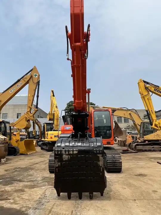 Crawler excavator Good Price Tracked Excavator Doosan Dx225 Dx150 Korea Construction Machinery In Shanghai Good Price Tracked Excavator Doosan Dx225 Dx150 Korea Construction Machinery In Shanghai- Photo 4