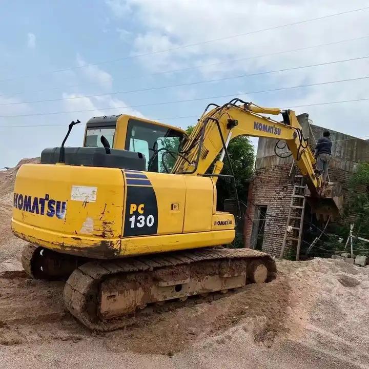 Crawler excavator Used komatsu medium excavator PC130-7 /KOMATSU 130-7/ used japanese komatsu excavator 13 ton for sale Used komatsu medium excavator PC130-7 /KOMATSU 130-7/ used japanese komatsu excavator 13 ton for sale- Photo 2